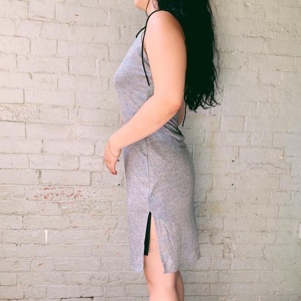 Vintage Guess LA gunmetal dress with customisable tie ups. - Picture 2 of 4